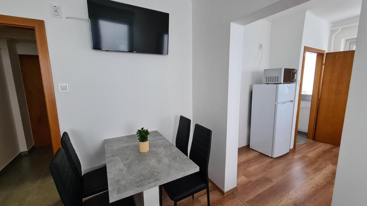 Heder Apartmanok Balatonfenyves Exterior foto